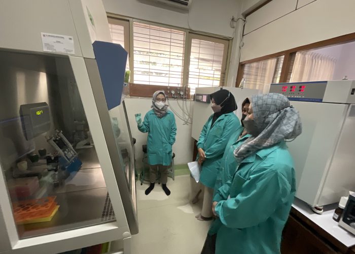 PKKM UPNVJT : Tingkatkan Kualitas SDM Laboratorium dengan Pelatihan Maintenance Alat-Alat Laboratorium