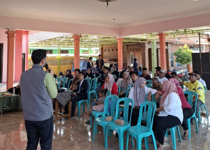 Dosen Agroteknologi UPN “Veteran” Jatim dan Mahasiswa UNESA Edukasi Petani Mojokerto tentang Pestisida Nabati